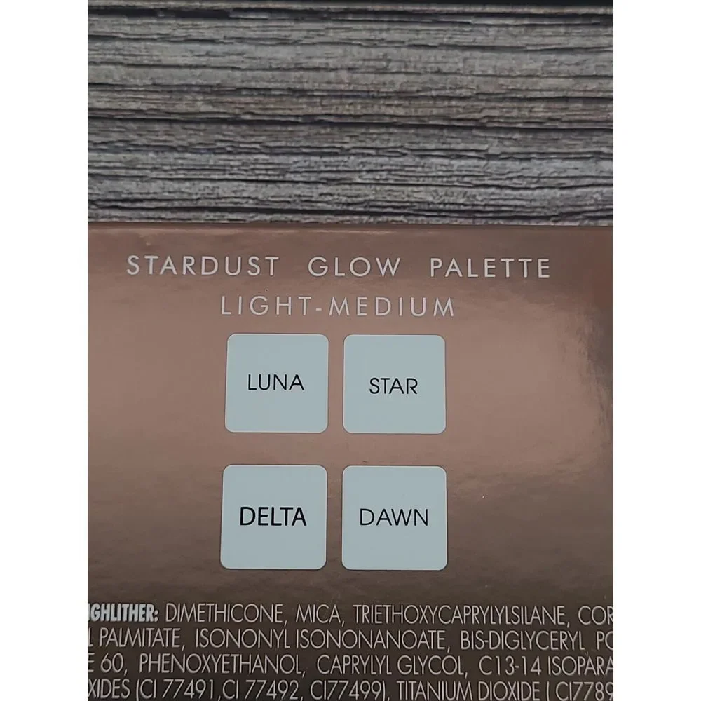 Mellow Cosmetics - Stardust Glow Palette - Light to Medium NIB ‎ Qty Discount